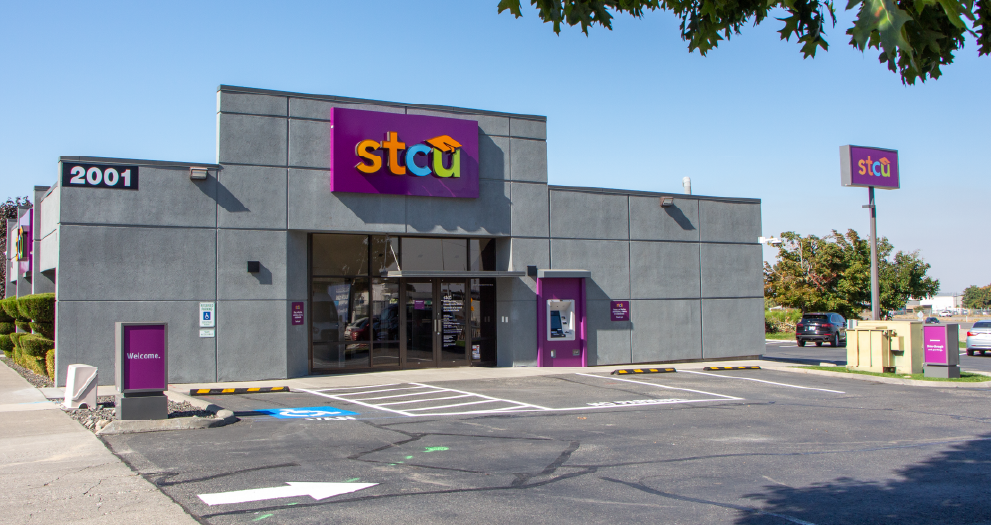 STCU Columbia Center Branch