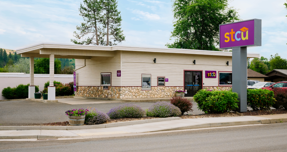 STCU Elgin branch