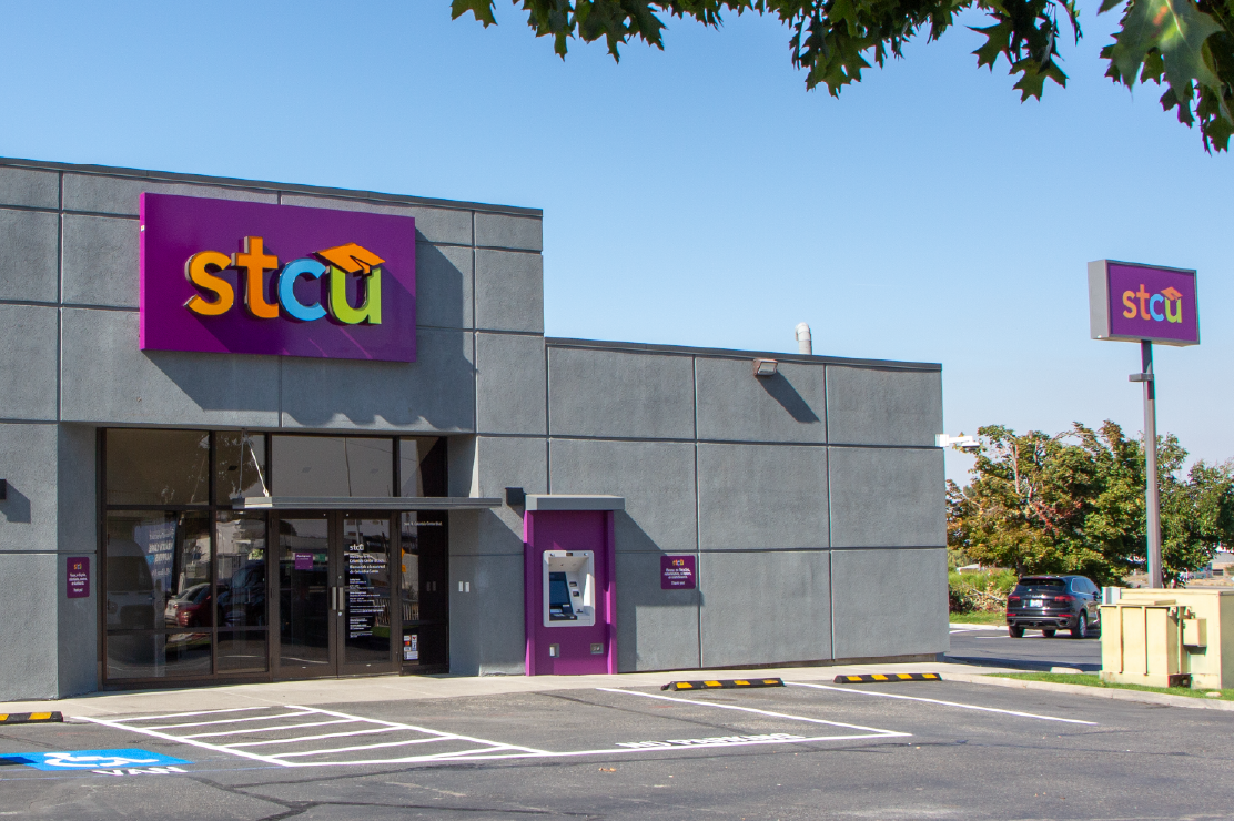 STCU Columbia Center Branch